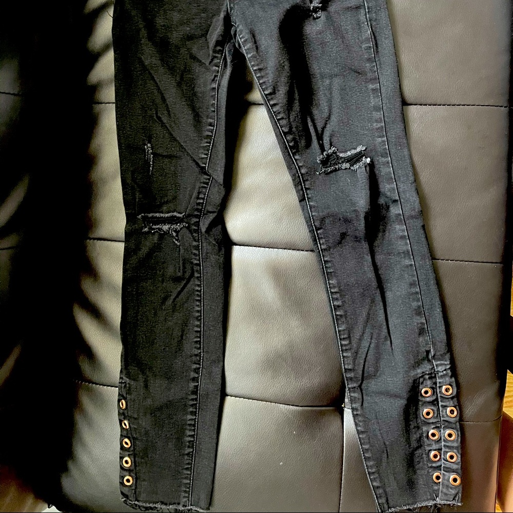 Ripped Guess jeans